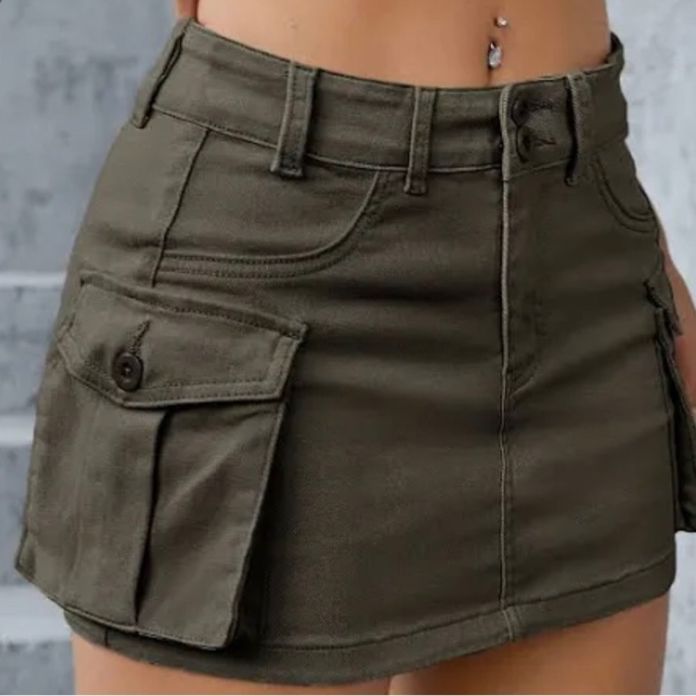Edikted Khaki Cargo Pocket Skirt